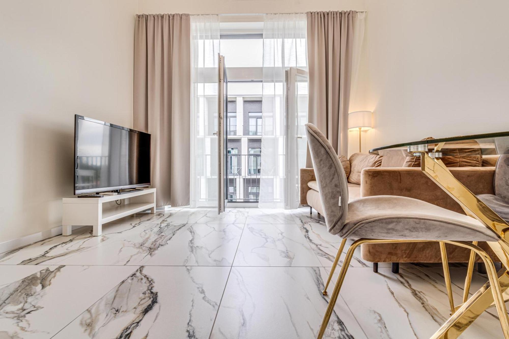 Rentplanet - Apartamenty Zarembowicza Wroclaw Dış mekan fotoğraf