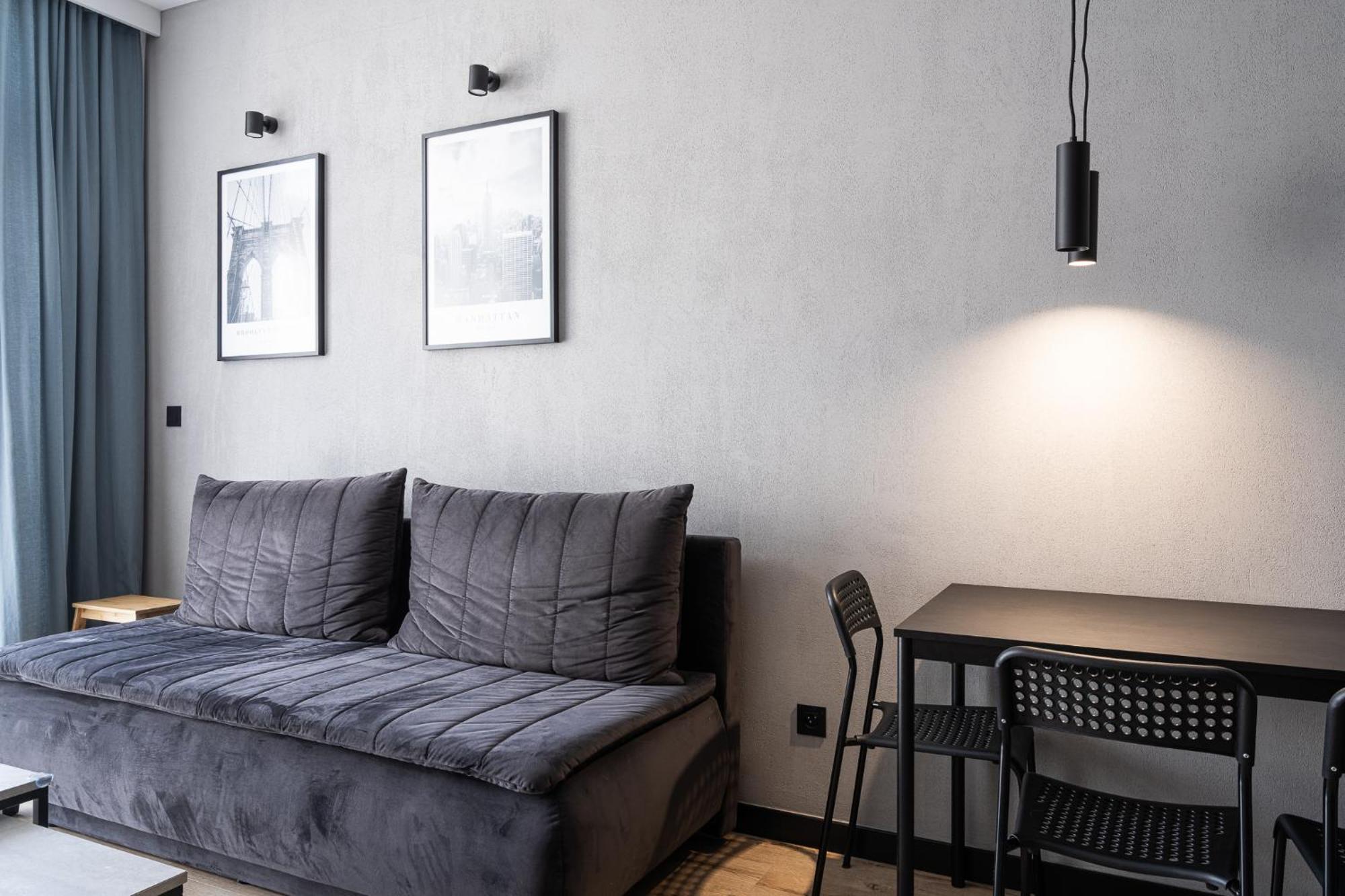 Rentplanet - Apartamenty Zarembowicza Wroclaw Dış mekan fotoğraf