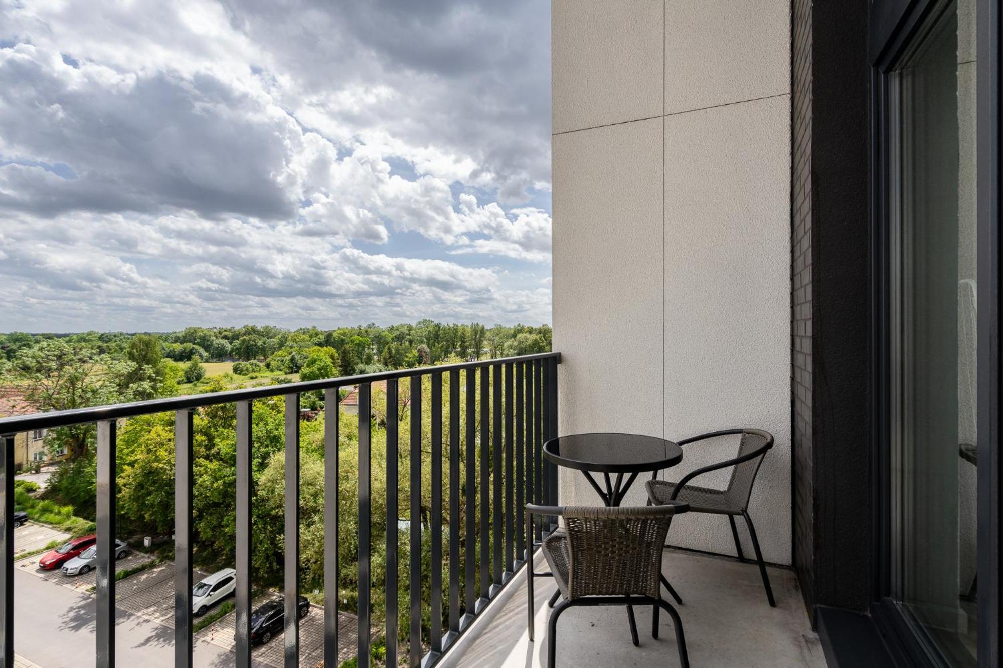 Rentplanet - Apartamenty Zarembowicza Wroclaw Dış mekan fotoğraf